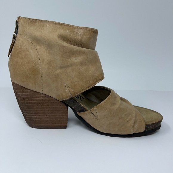 OTBT Womens Patchouli Taupe Open Toe Leather Stacked Sandals Heels Shoes 9 New - Picture 5 of 12